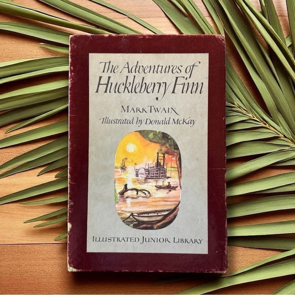 VINTAGE 1948 The Adventures of Huckleberry Finn by Mark Twain | Illustrated